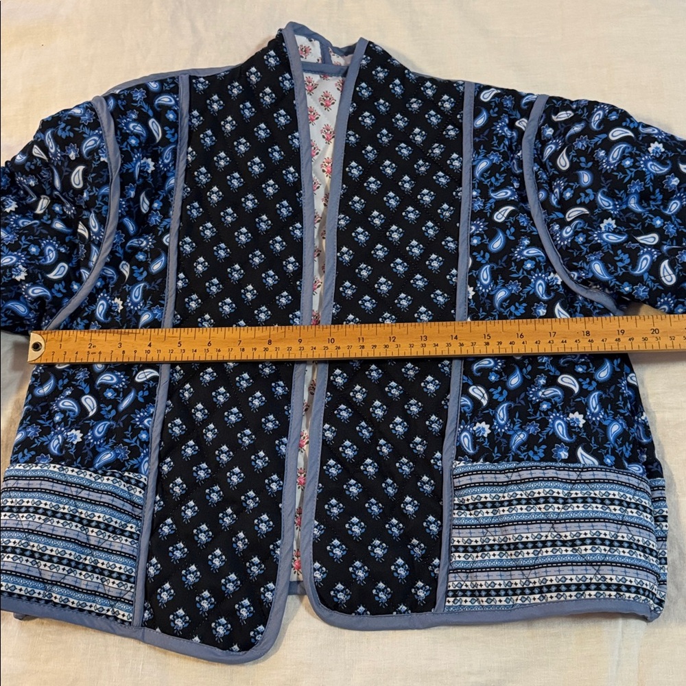 Women’s Navy Blue Printed Quilted Blazer Jacket - Picture 2 of 9